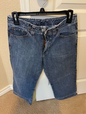 Lucky Brand Blue Denim Capri Jeans